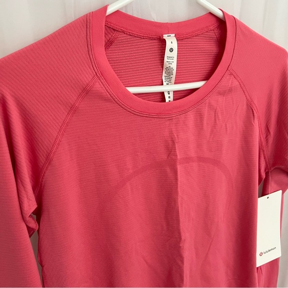 Lululemon Swiftly Tech Long Sleeve - Picture 6 of 9